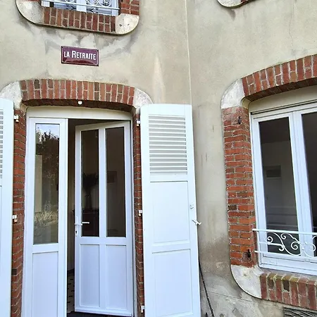 Semesterbostad Charming House Close To The Centre In