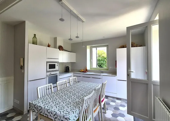 Charming House Close To The Centre In