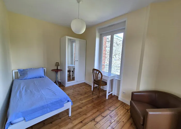 Charming House Close To The Centre In * Granville